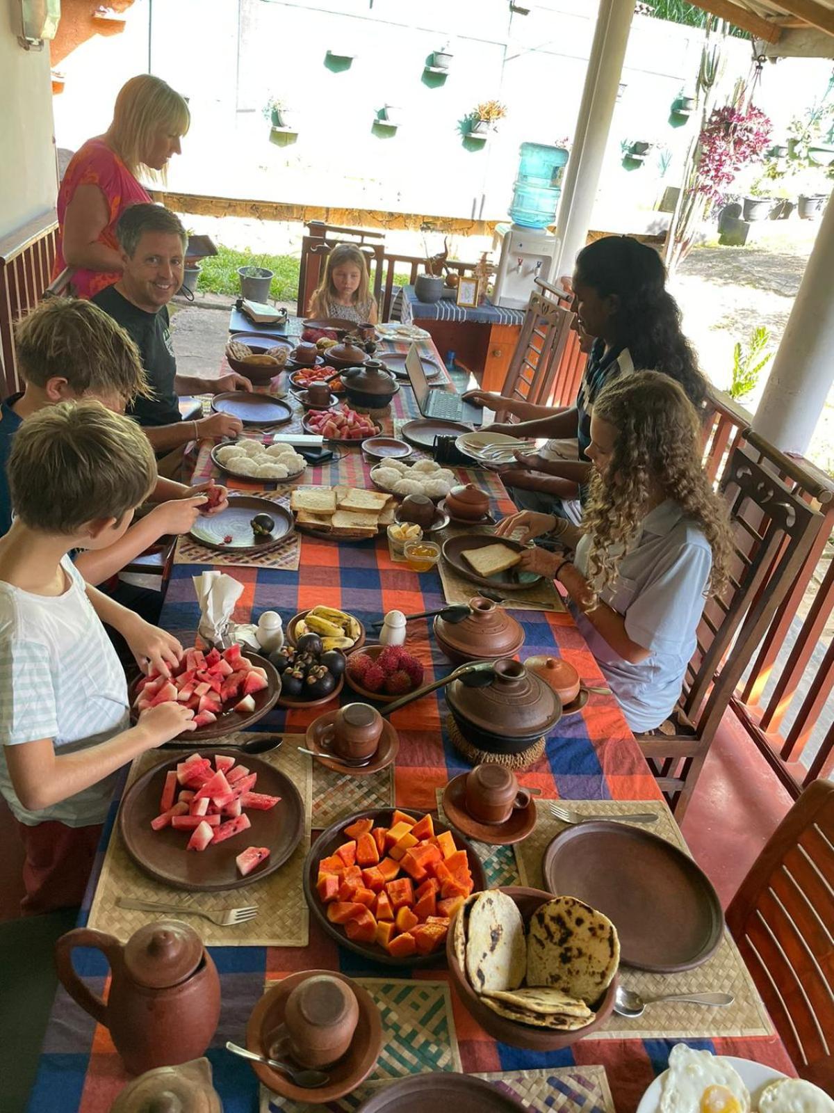 Kandy Food Lovers Home Stay By Ags Esterno foto